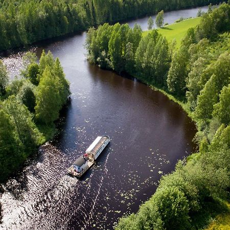 ホテル Maalaiskartano Pihkala Kestilä エクステリア 写真